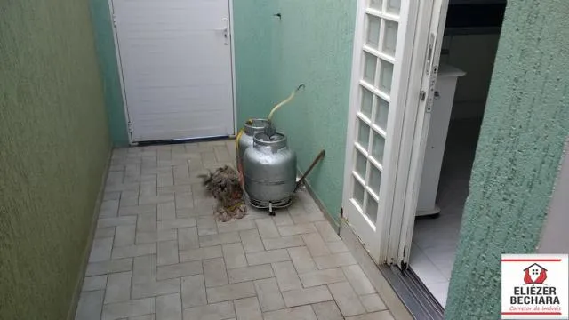 Casa à venda — foto 6 de 11