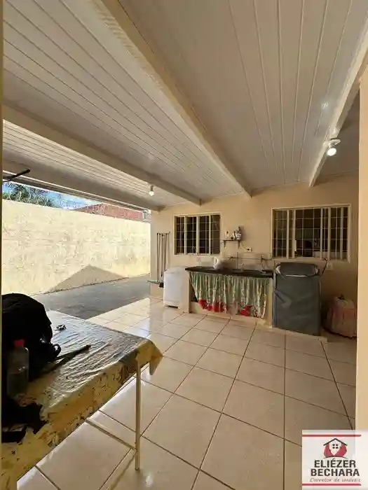 Casa com 3 quartos à venda, 160m² — foto 17 de 19