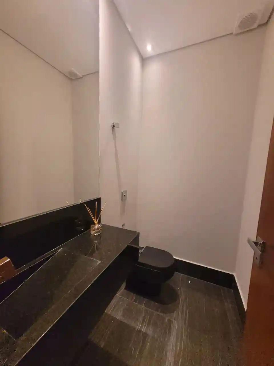 Casa de Condomínio com 3 quartos à venda, 405m² — foto 7 de 29