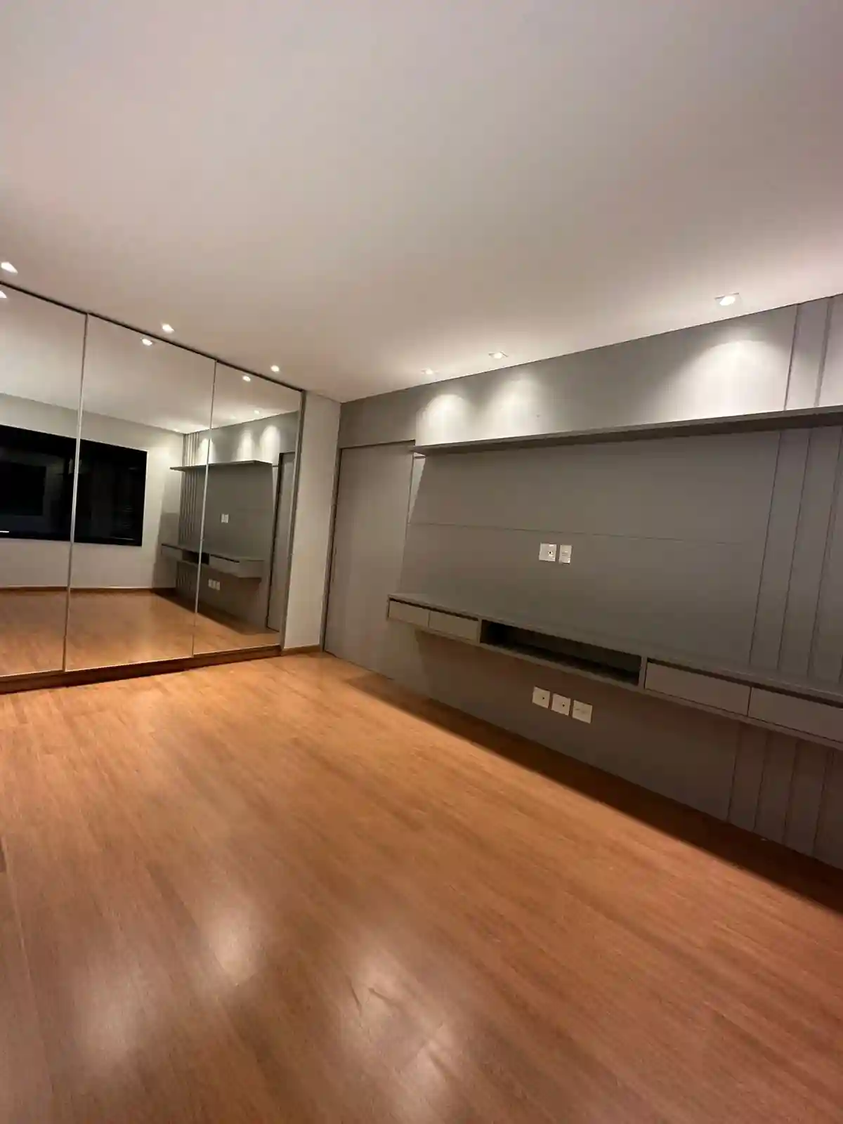 Casa de Condomínio com 3 quartos à venda, 405m² — foto 28 de 29