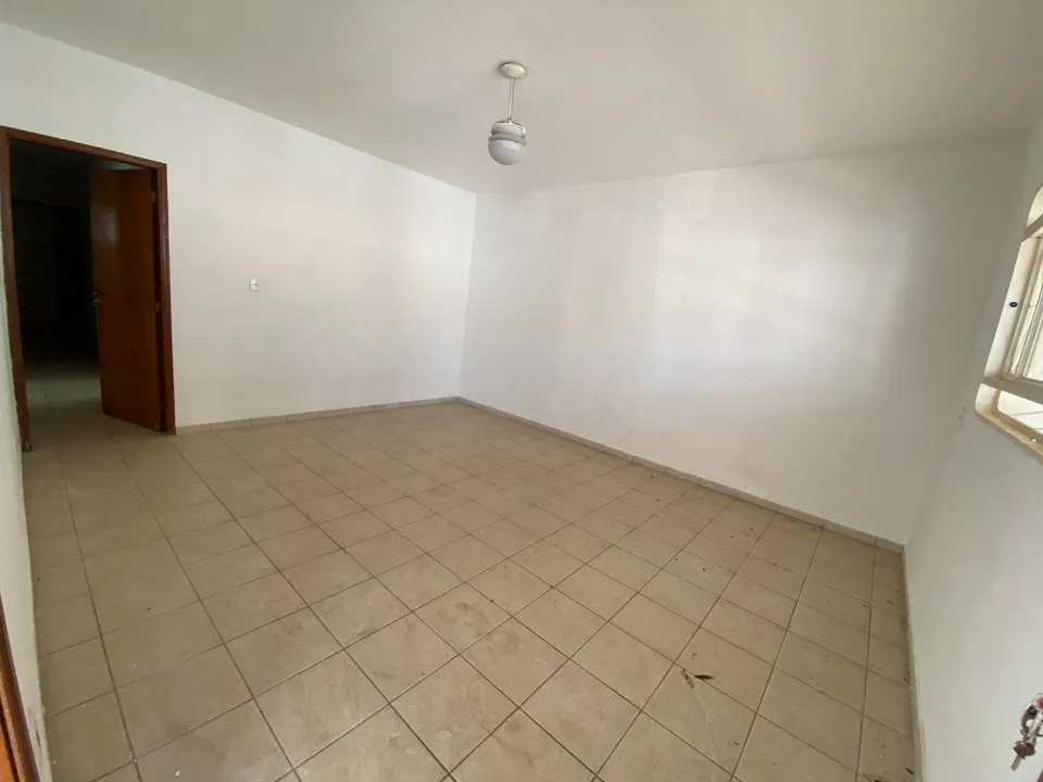 Imóvel Comercial à venda — foto 4 de 4