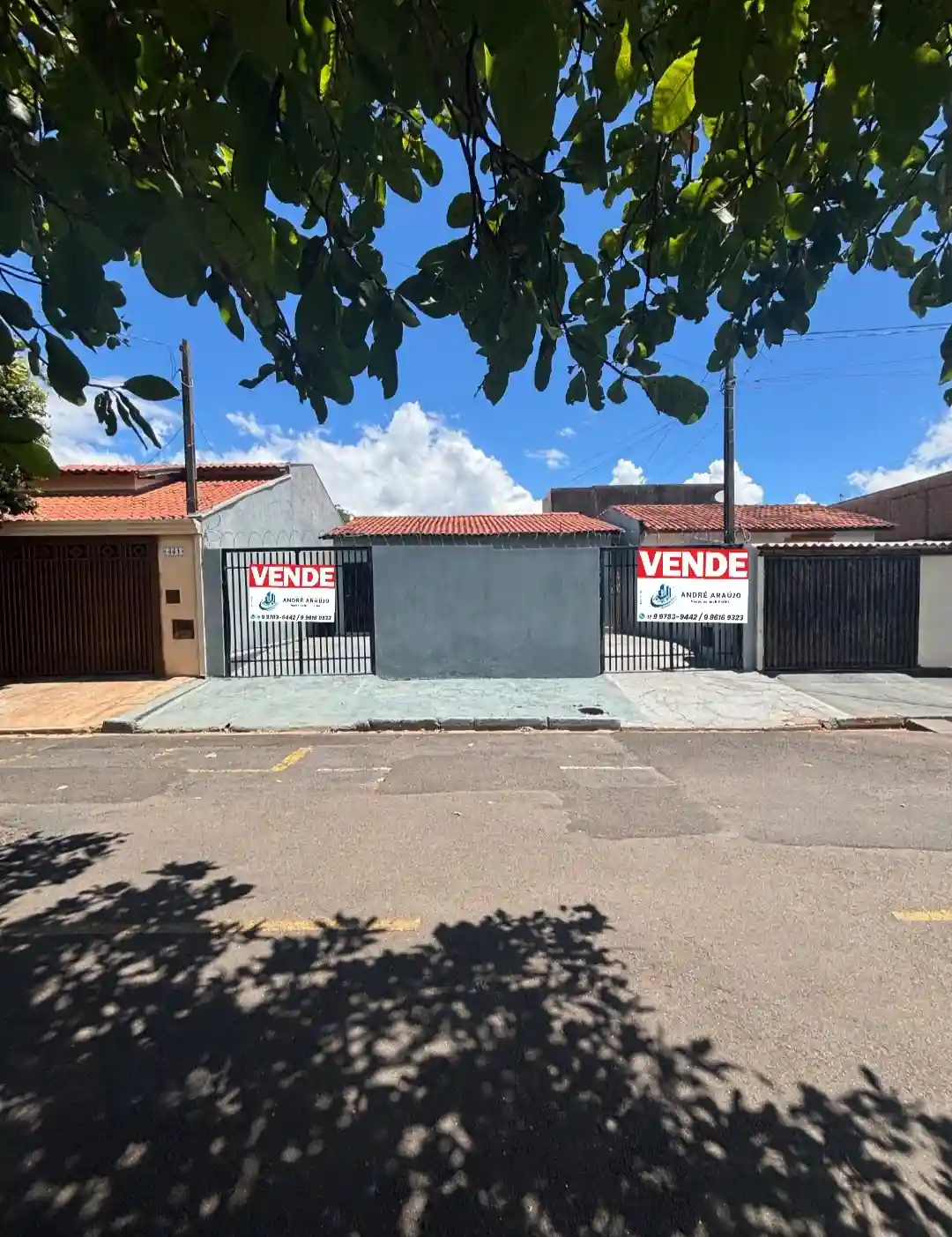 Casa com 2 quartos à venda, 70m² — foto 1 de 18
