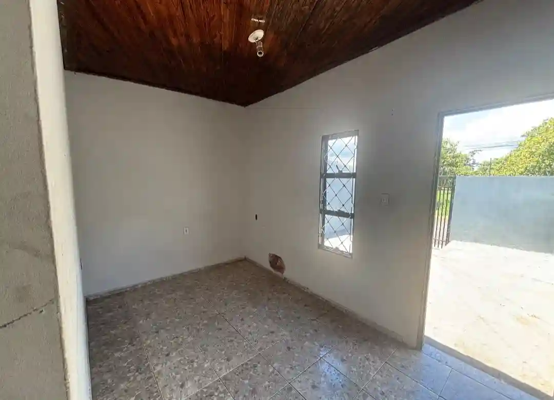 Casa com 2 quartos à venda, 70m² — foto 3 de 18