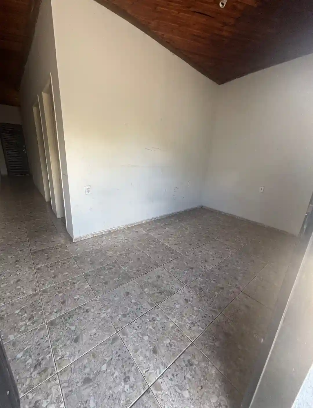 Casa com 2 quartos à venda, 70m² — foto 4 de 18