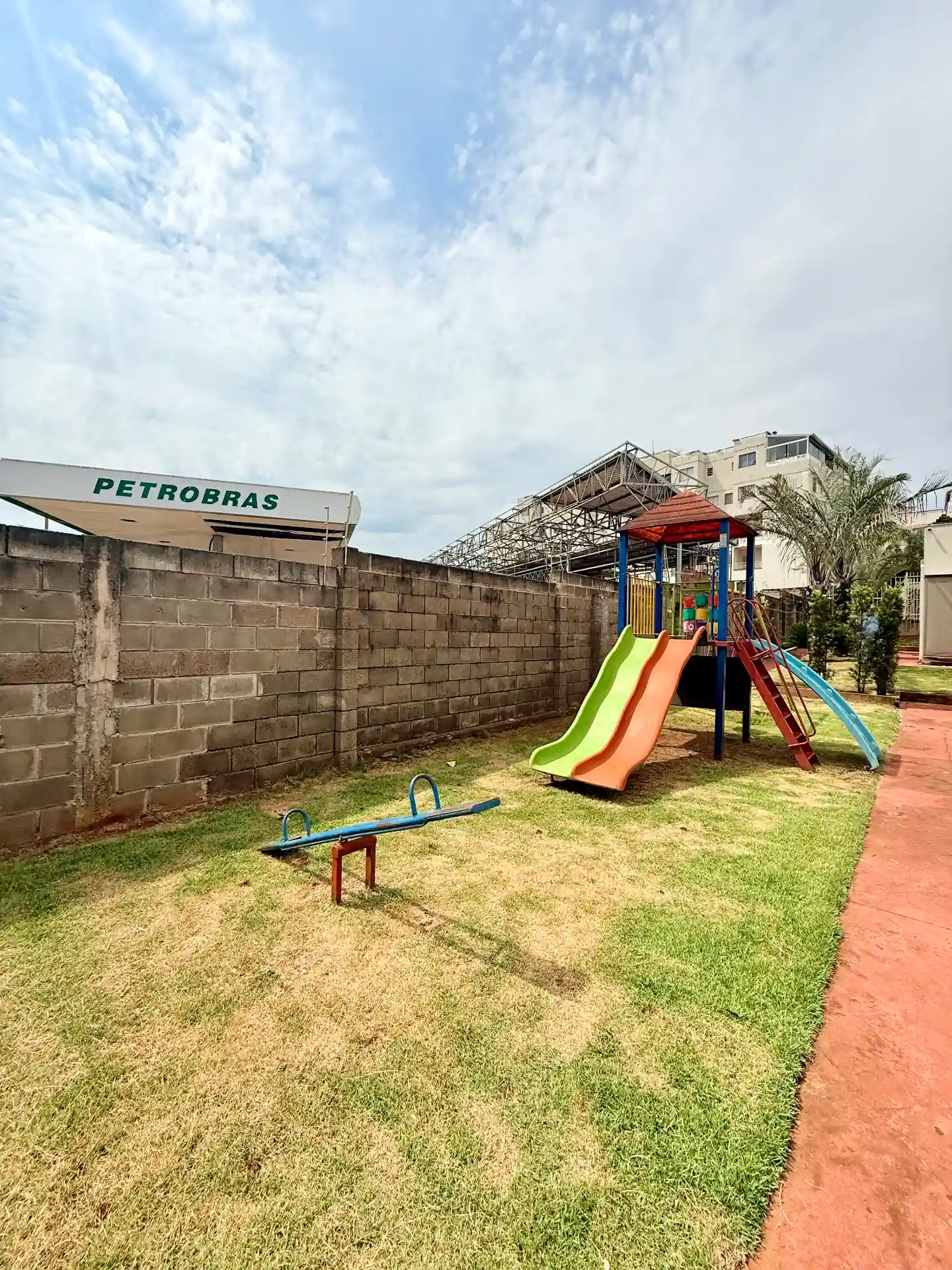 Apartamento com 2 quartos à venda, 60m² — foto 11 de 12