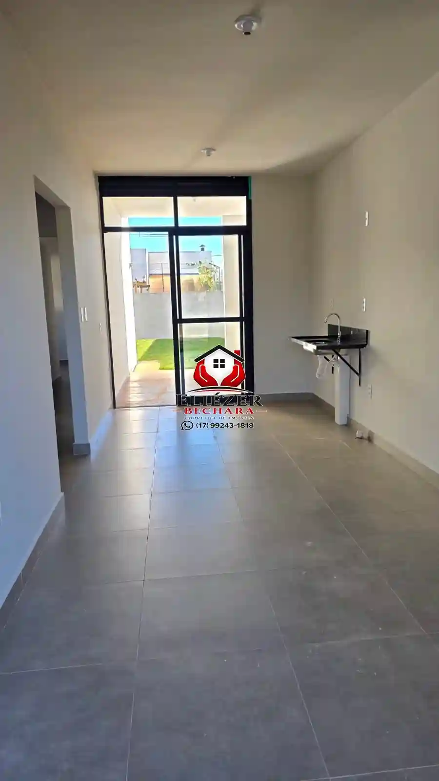 Casa de Condomínio com 3 quartos à venda, 89m² — foto 2 de 13