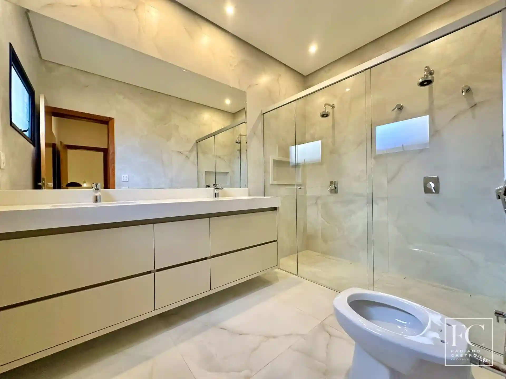 Casa de Condomínio com 3 quartos à venda, 235m² — foto 30 de 32