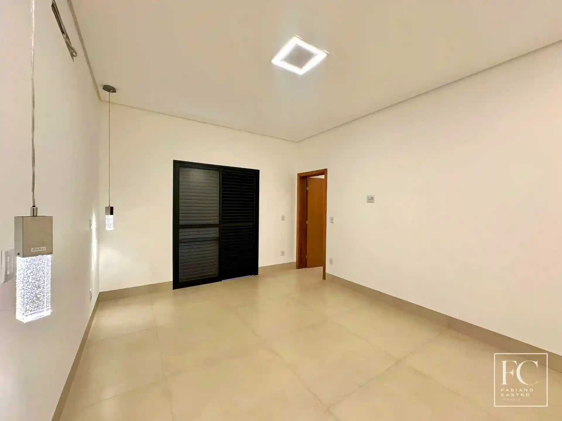 Casa de Condomínio com 3 quartos à venda, 235m² — foto 27 de 32
