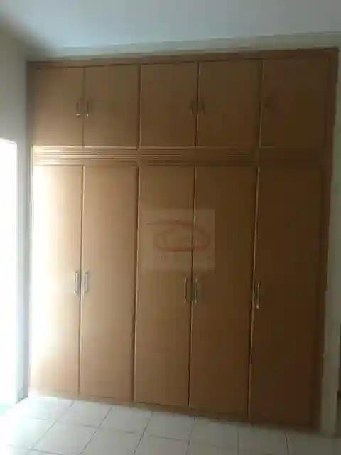 Casa de Condomínio com 3 quartos para aluguel, 300m² — foto 9 de 19