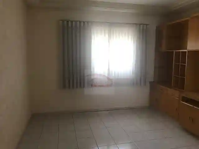 Casa de Condomínio com 3 quartos para aluguel, 300m² — foto 7 de 19