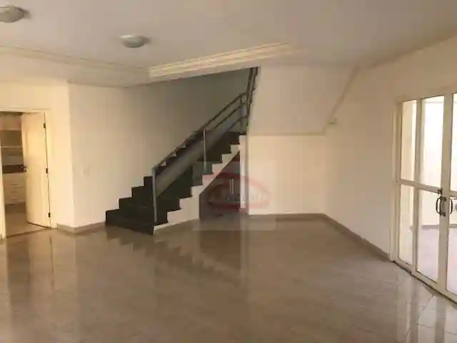 Casa de Condomínio com 3 quartos para aluguel, 300m² — foto 5 de 19