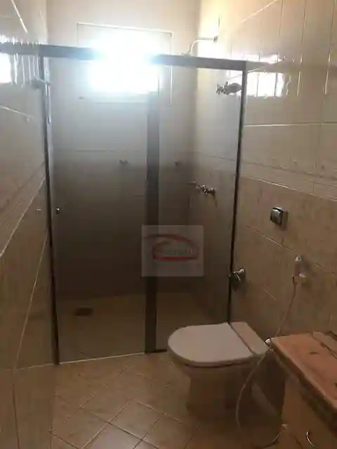 Casa de Condomínio com 3 quartos para aluguel, 300m² — foto 13 de 19