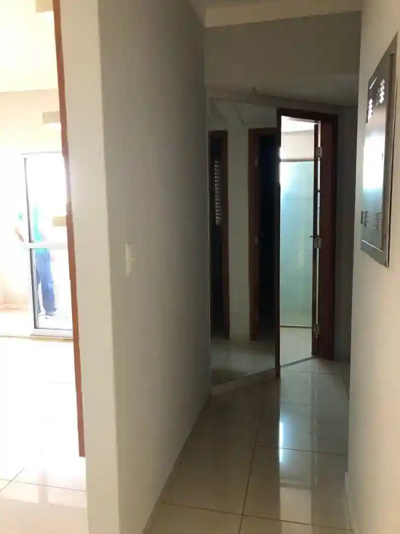 Apartamento com 3 quartos à venda, 127m² — foto 2 de 18