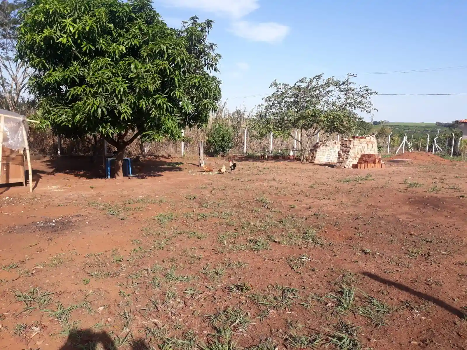 Terreno / Lote / Condomínio  à venda, 1200m² — foto 1 de 28