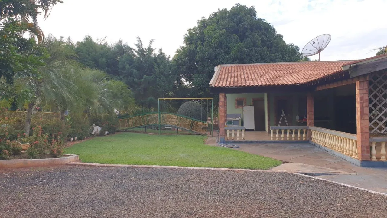 Fazenda / Sítio / Chácara à venda — foto 1 de 9