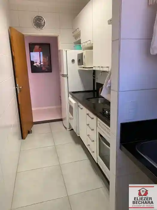 Apartamento com 2 quartos à venda, 65m² — foto 3 de 6
