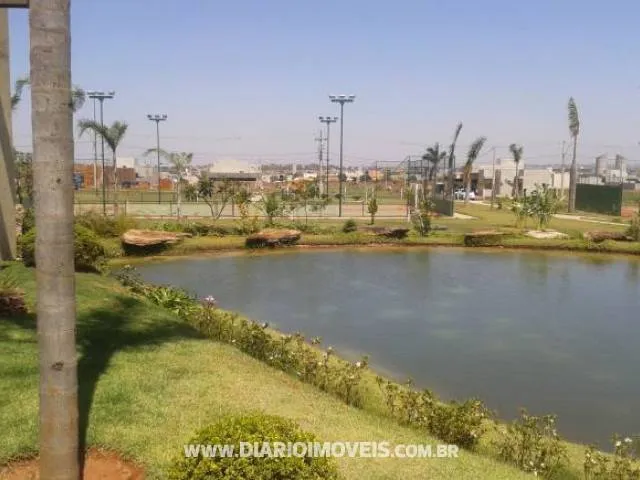 Terreno / Lote / Condomínio à venda — foto 4 de 8