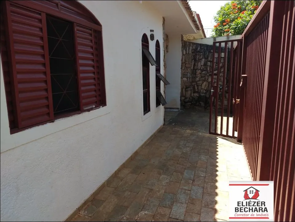 Casa à venda — foto 6 de 12