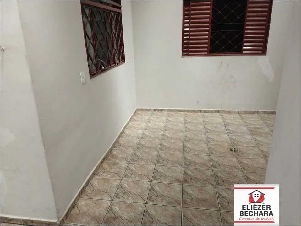 Casa à venda — foto 9 de 12