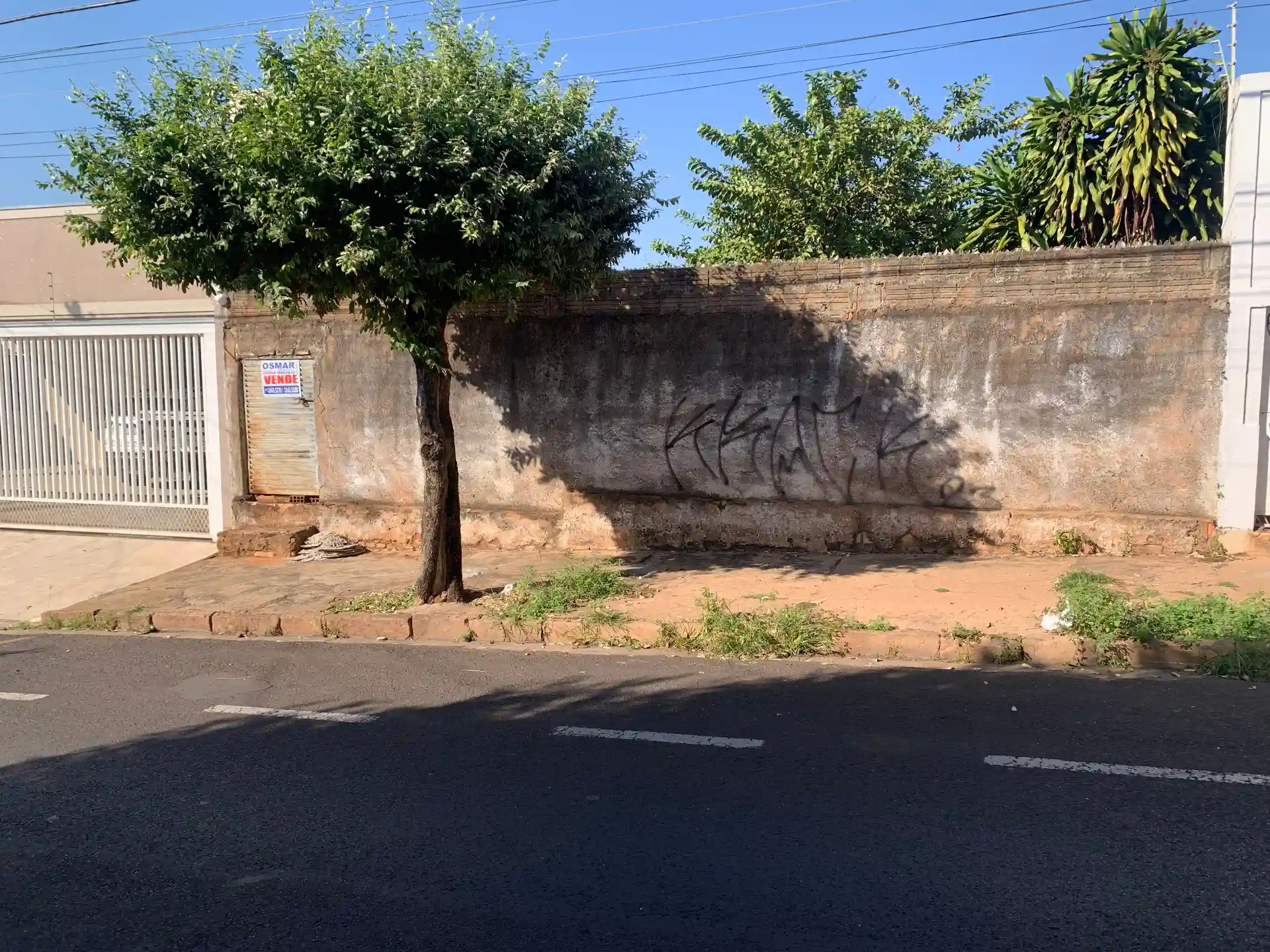 Terreno / Lote / Condomínio  à venda, 500m² — foto 2 de 2