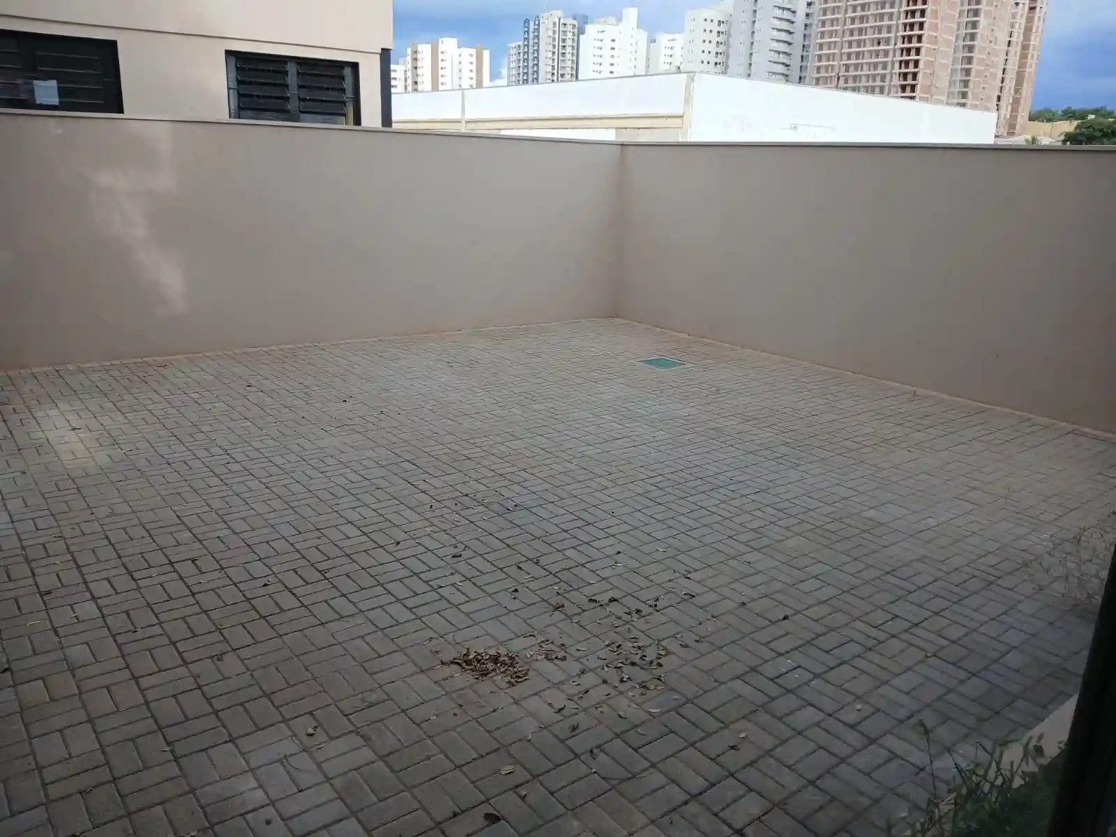 Loja / Salão / Ponto Comercial para aluguel, 300m² — foto 7 de 15