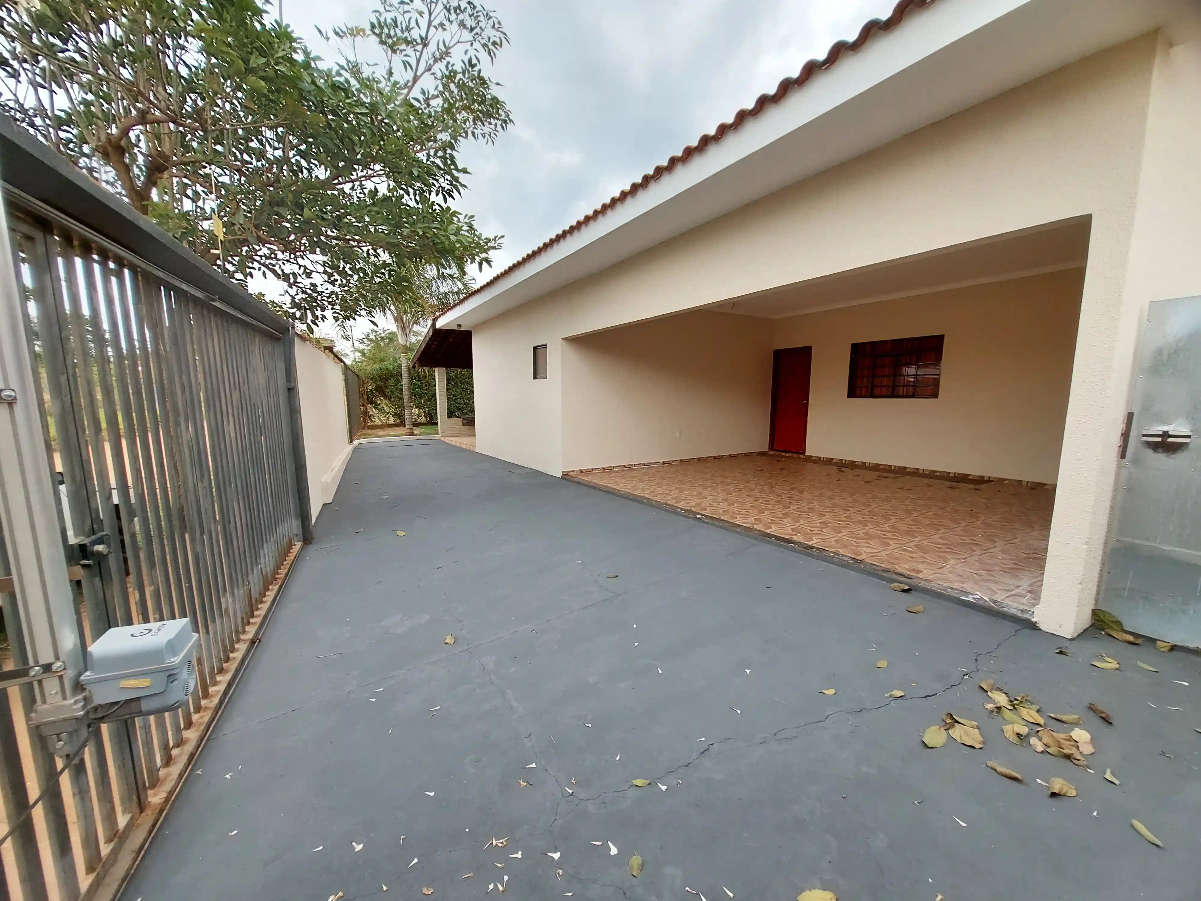 Fazenda / Sítio / Chácara com 3 quartos à venda, 1400m² — foto 4 de 30