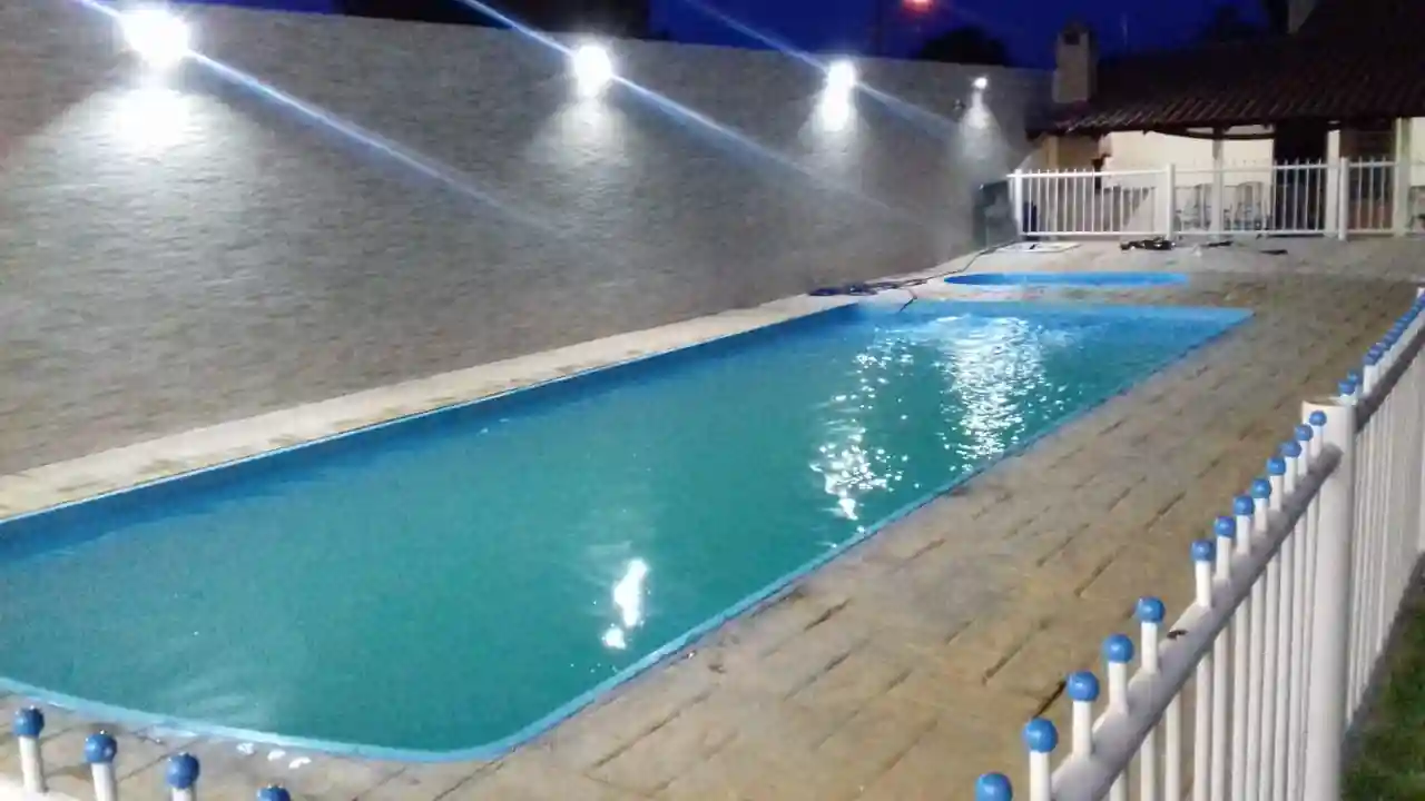 Fazenda / Sítio / Chácara com 3 quartos à venda, 1400m² — foto 2 de 30