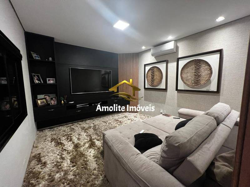 Casa de Condomínio com 3 quartos à venda, 250m² — foto 15 de 24