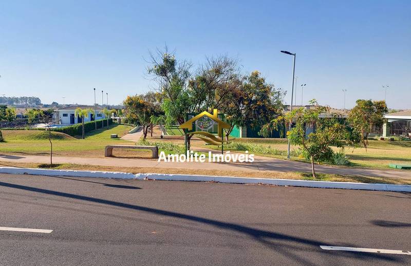 Casa de Condomínio com 3 quartos à venda, 250m² — foto 24 de 24