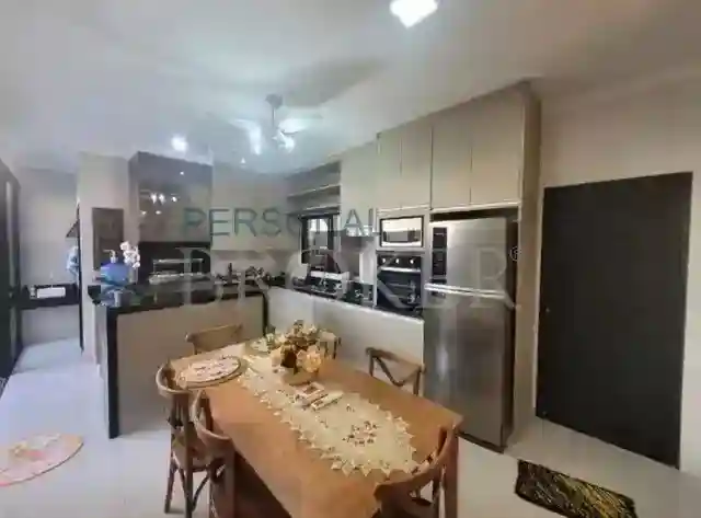 Casa de Condomínio à venda — foto 7 de 8