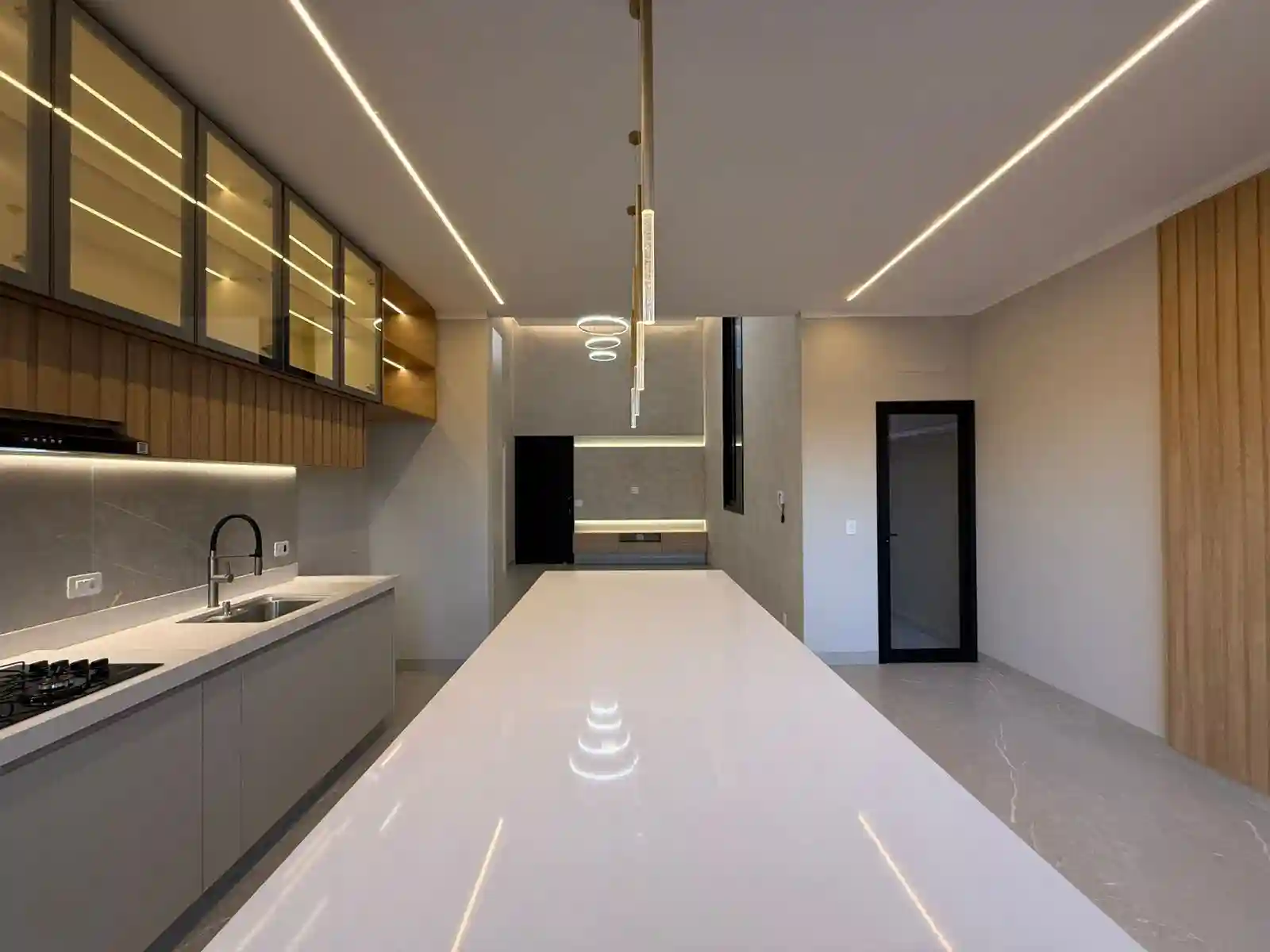 Casa com 3 quartos à venda, 210m² — foto 25 de 26