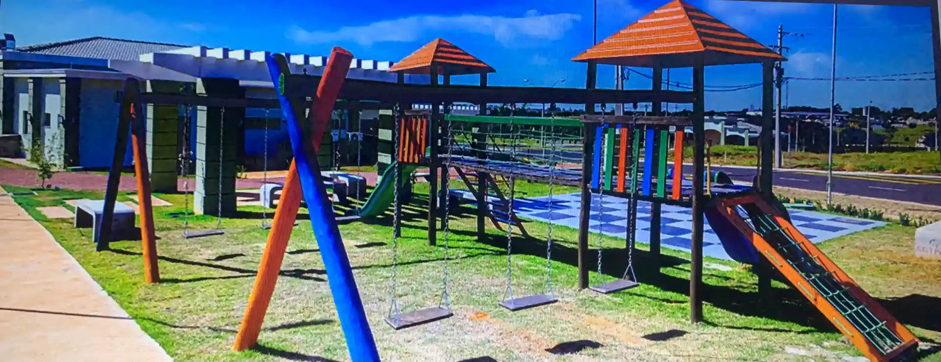 Terreno / Lote / Condomínio  à venda, 253m² — foto 3 de 22