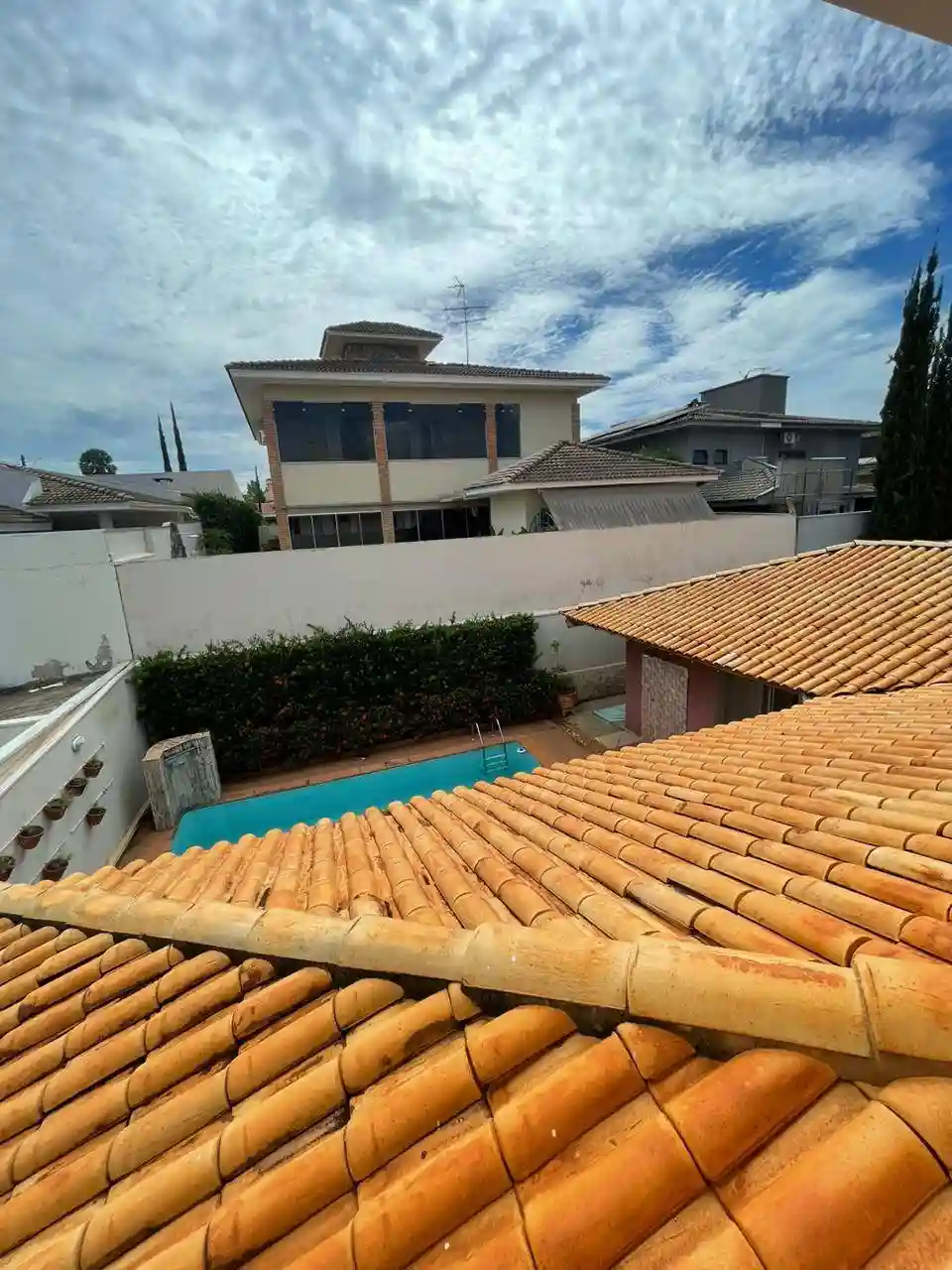 Casa de Condomínio com 4 quartos para aluguel, 350m² — foto 18 de 24