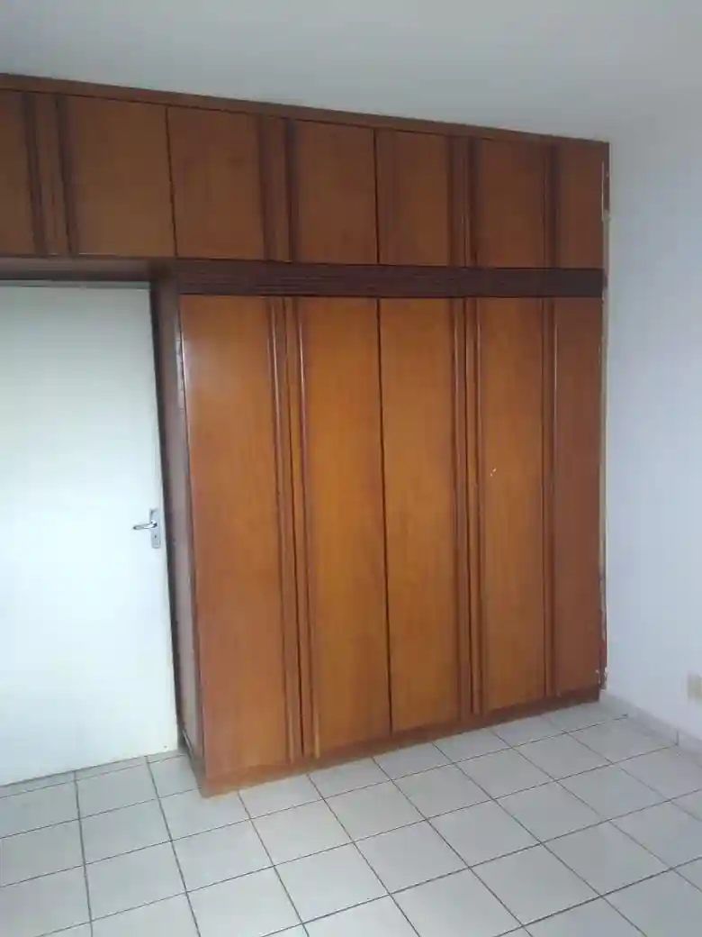 Apartamento com 2 quartos à venda, 75m² — foto 6 de 11