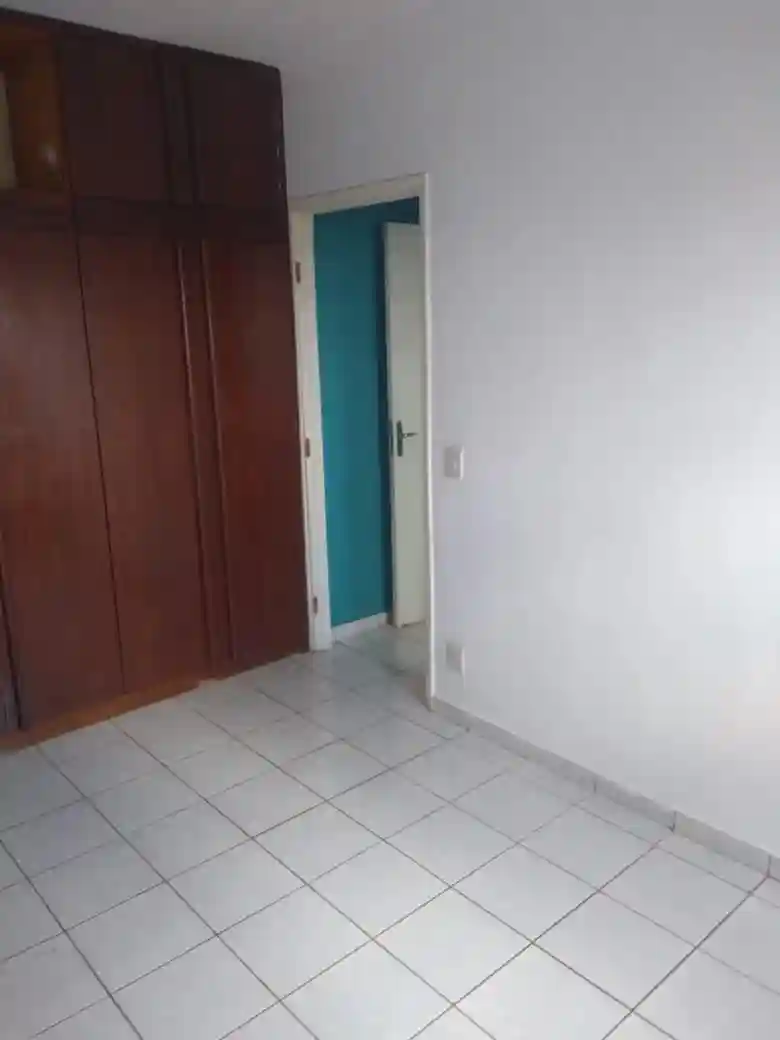 Apartamento com 2 quartos à venda, 75m² — foto 8 de 11