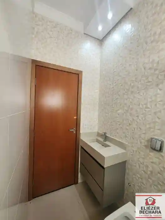 Casa à venda — foto 11 de 15