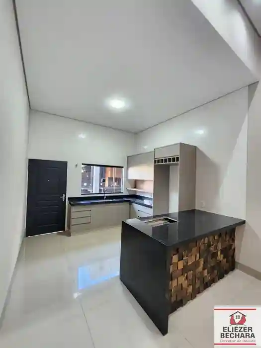 Casa à venda — foto 6 de 15