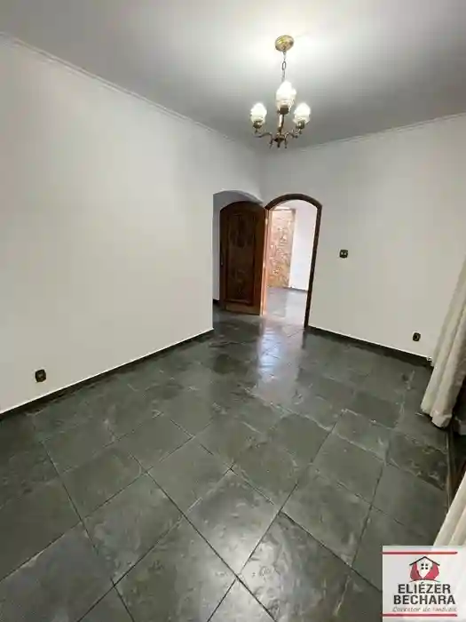 Casa com 4 quartos à venda, 210m² — foto 5 de 15