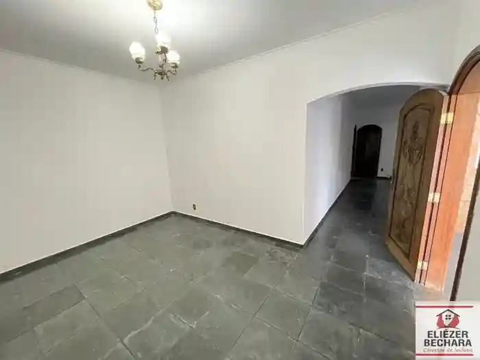 Casa com 4 quartos à venda, 210m² — foto 6 de 15