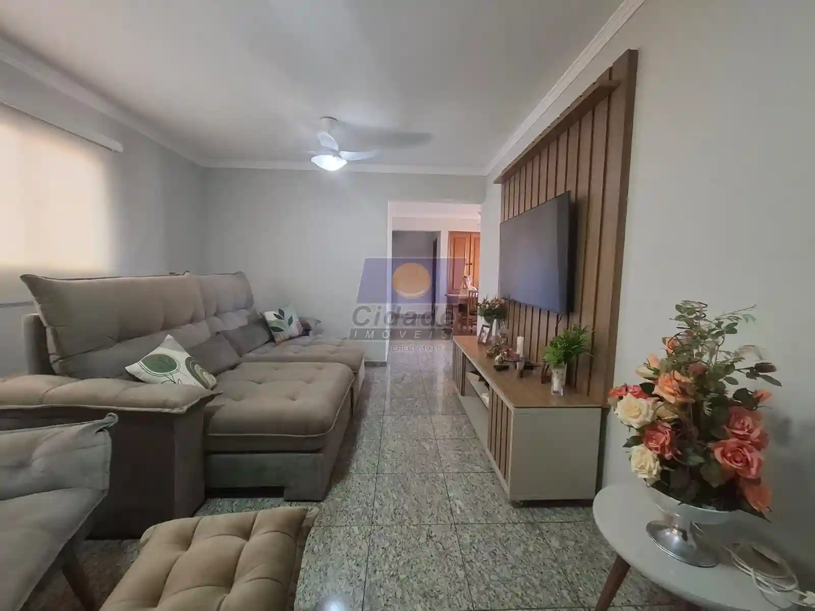 Apartamento com 3 quartos à venda, 135m² — foto 1 de 16
