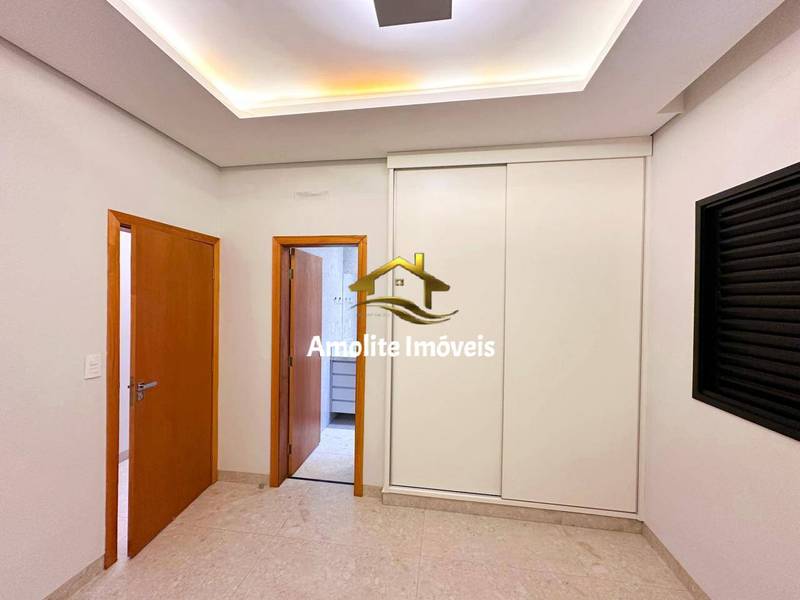 Casa de Condomínio com 3 quartos à venda, 200m² — foto 23 de 24