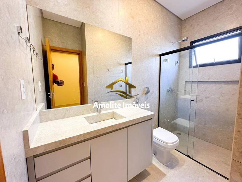 Casa de Condomínio com 3 quartos à venda, 200m² — foto 22 de 24