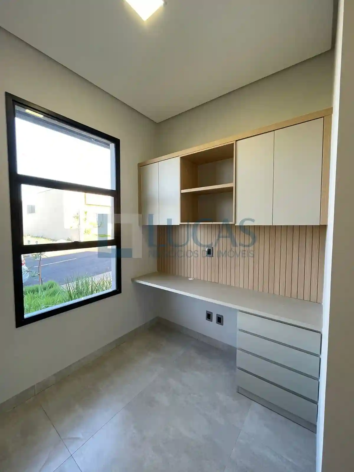 Casa de Condomínio com 3 quartos à venda, 170m² — foto 9 de 15