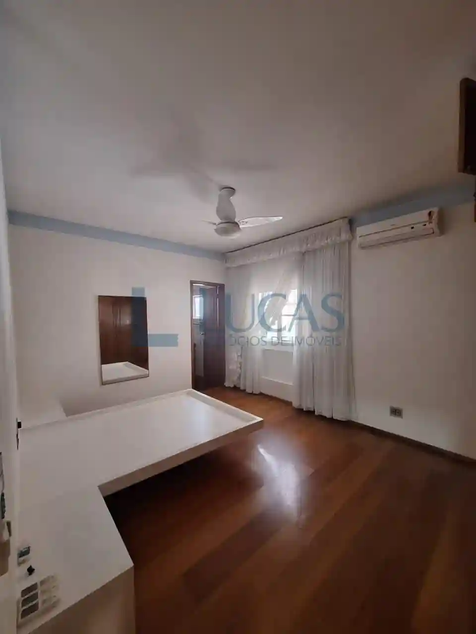 Casa com 3 quartos para aluguel, 360m² — foto 14 de 14