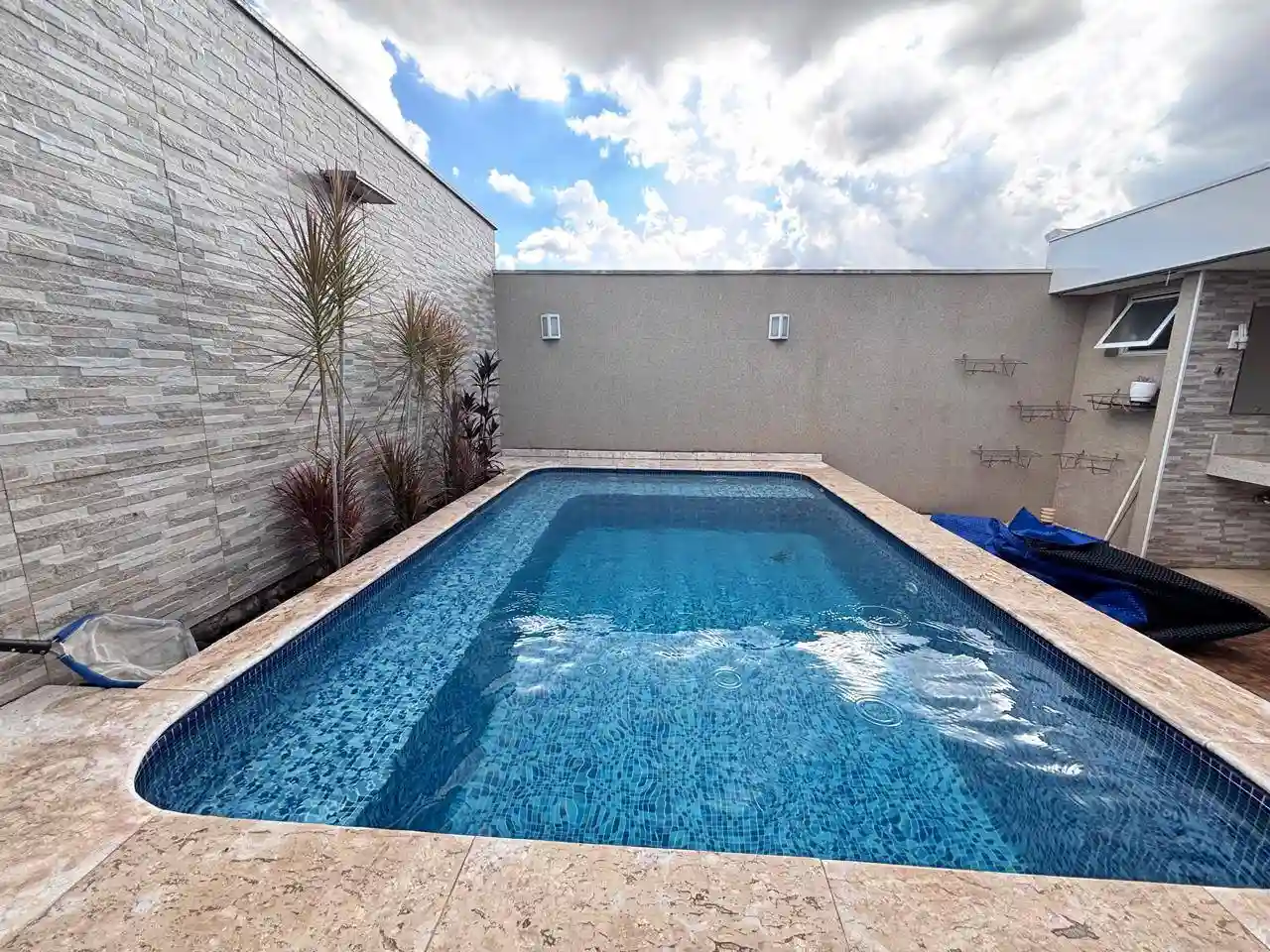 Casa de Condomínio com 3 quartos à venda, 160m² — foto 12 de 26