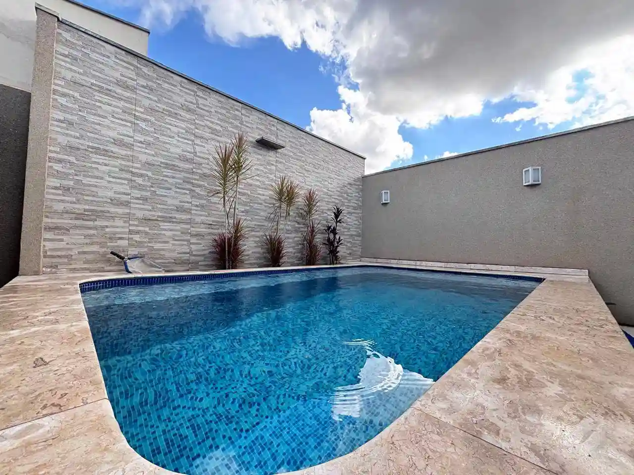 Casa de Condomínio com 3 quartos à venda, 160m² — foto 10 de 26