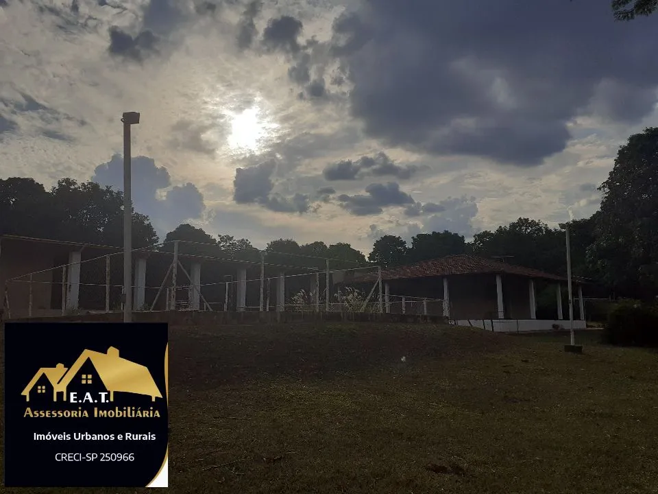 Fazenda / Sítio / Chácara  à venda, 7000m² — foto 1 de 11
