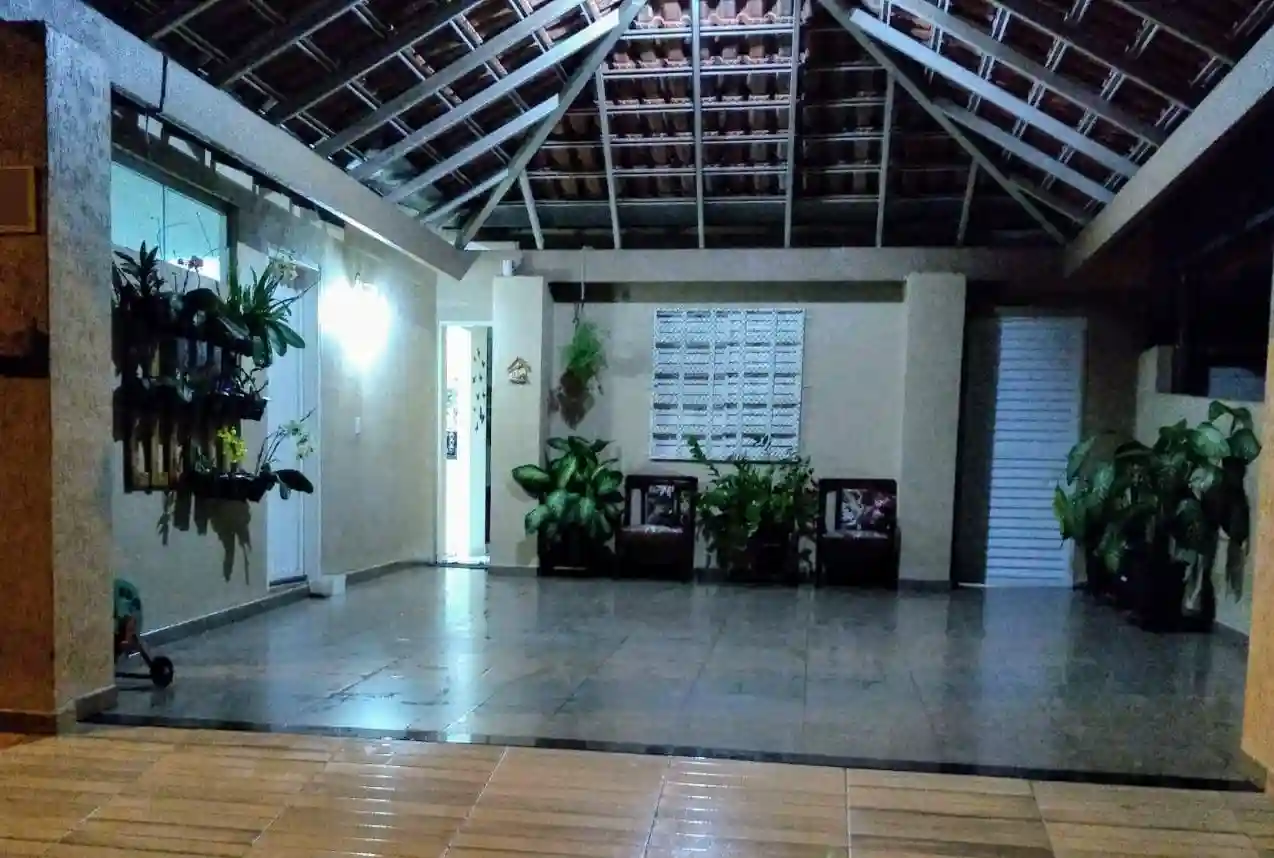 Casa de Condomínio com 3 quartos à venda, 165m² — foto 2 de 35