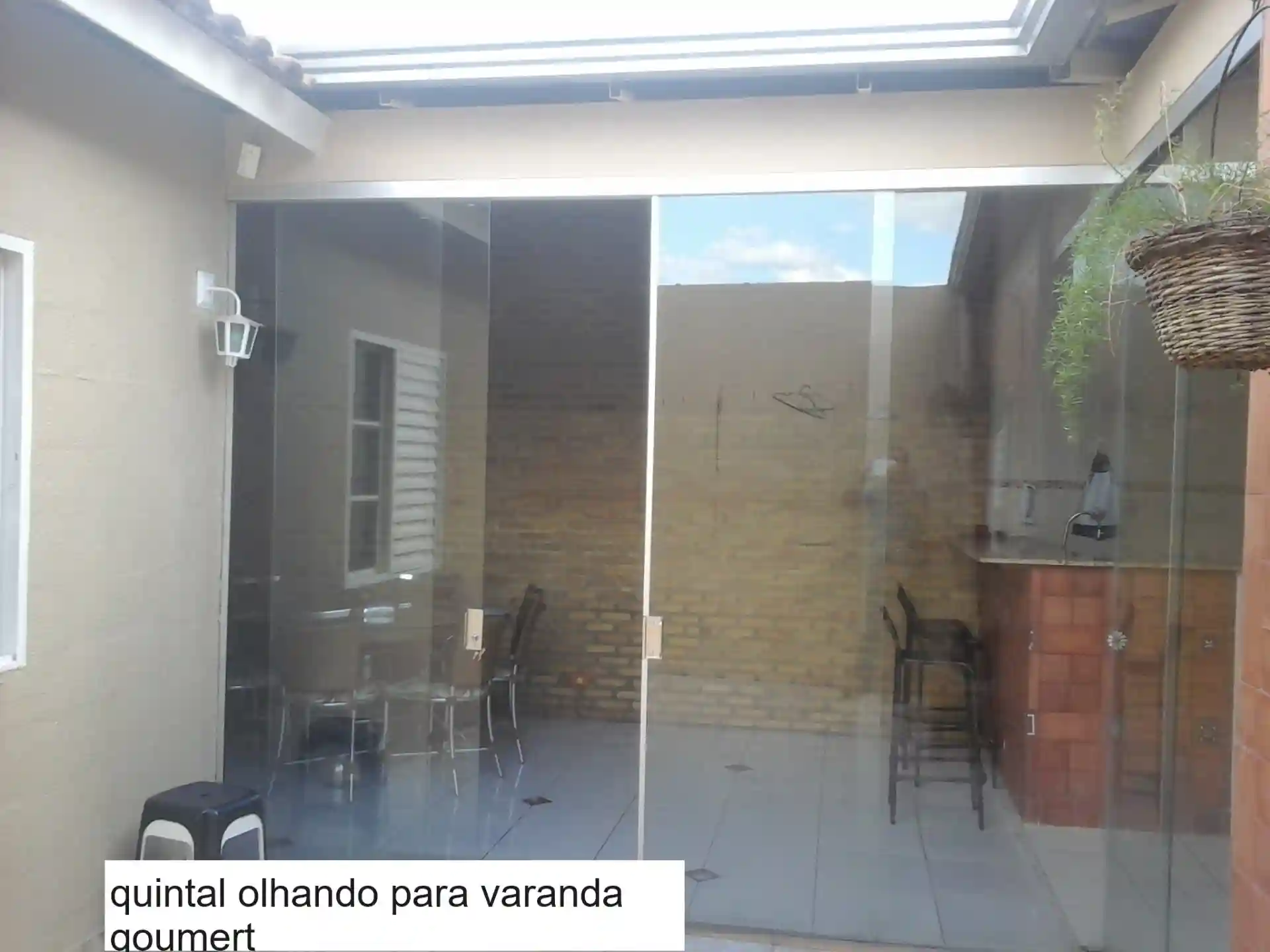 Casa de Condomínio com 3 quartos à venda, 165m² — foto 18 de 35