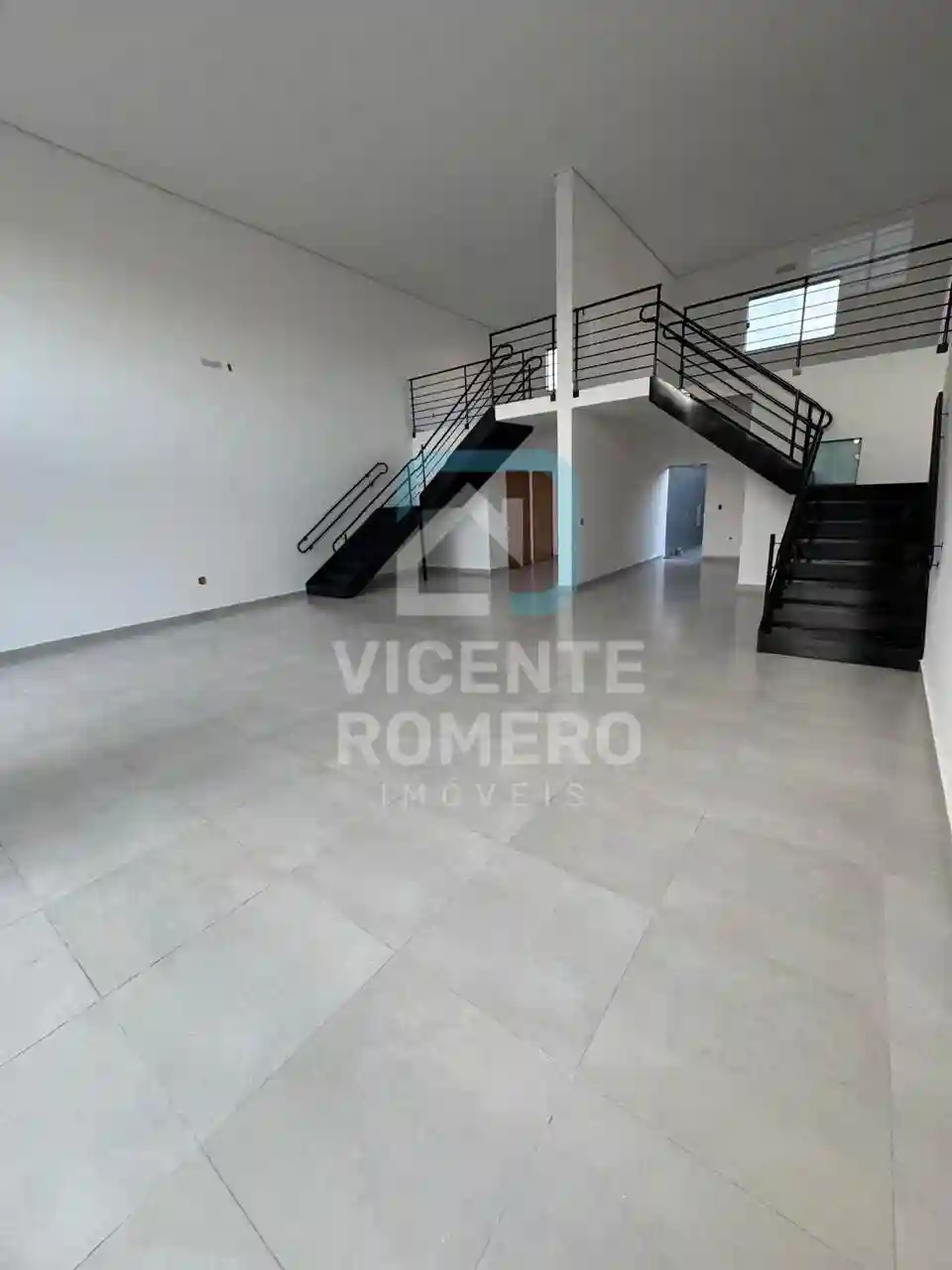 Loja / Salão / Ponto Comercial  para aluguel, 140m² — foto 4 de 16